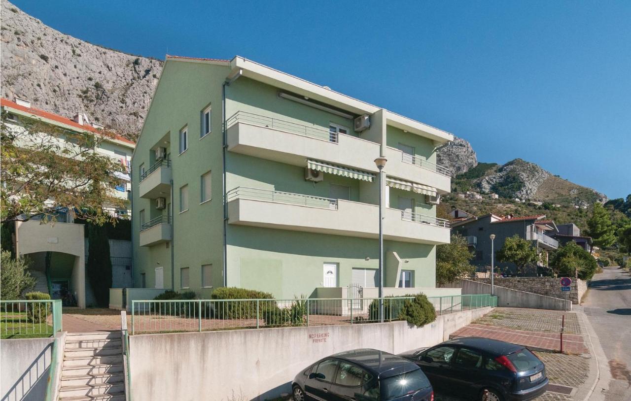 Nice Apartment In Omis With House Sea View Eksteriør bilde